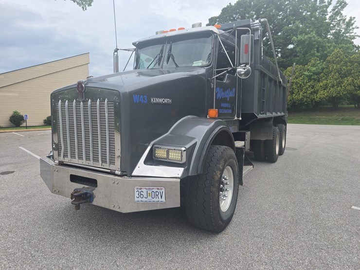 2003-kenworth-t800-image-1