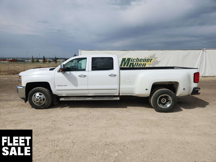 2018-chevrolet-silverado-3500hd-image-7