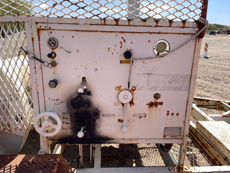 #1214-•-1969-hycaloader-cable-loader-trailer-image-15