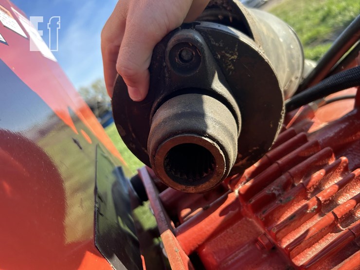 buhler-farm-king-16104-image-33