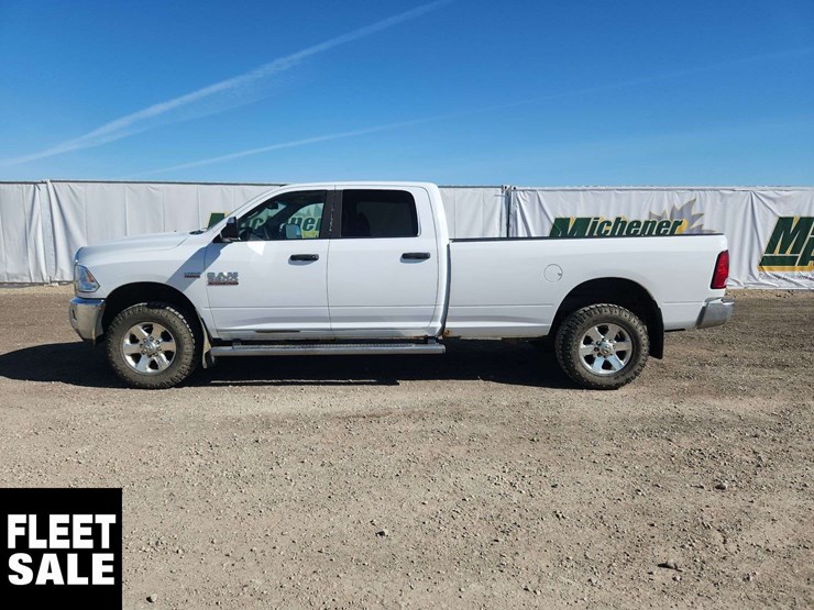 2015-dodge-2500-image-6