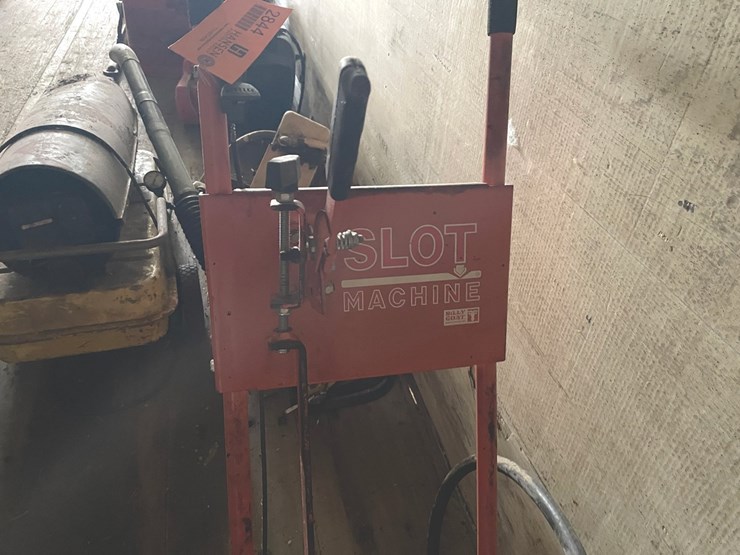 #2844-•-slot-machine-by-billy-goat-(or)-image-5