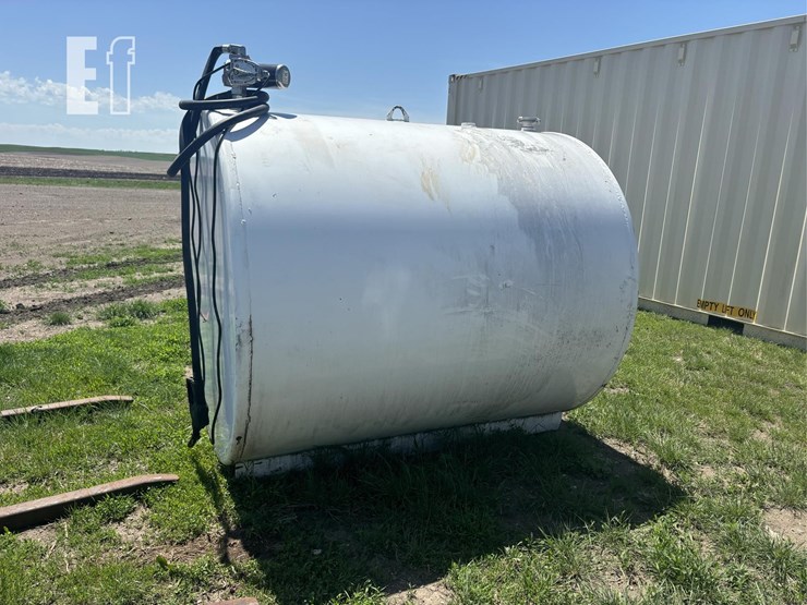 1000-gallon-fuel-tank-image-4