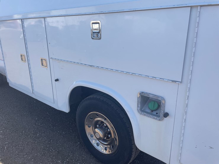 1993-ford-e350-image-30