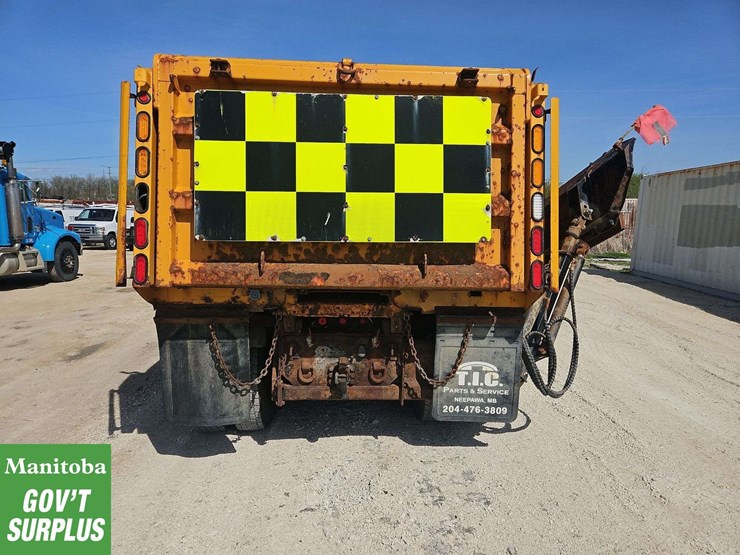 2008-international-workstar-7600-image-12