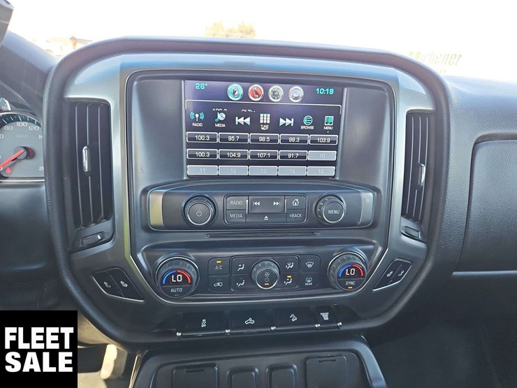 2019-chevrolet-silverado-3500hd-image-21