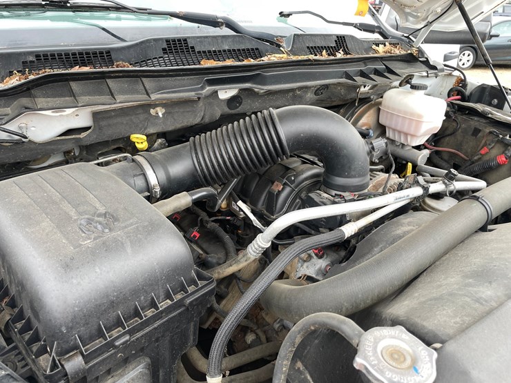 2013-dodge-2500-image-21