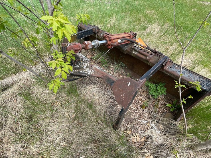#2877-•-skid-steer-bucket-(or)-image-7