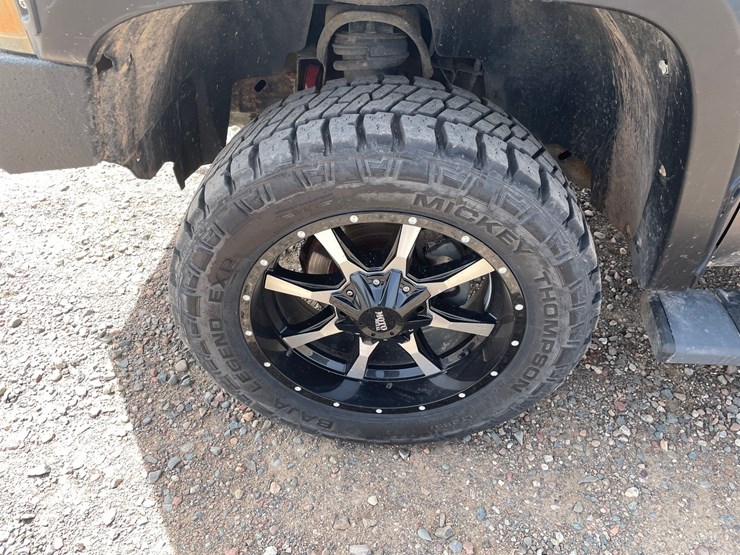 #1311-•-2012-chevrolet-silverado-pickup-truck-(has-title-in-delay)-image-18