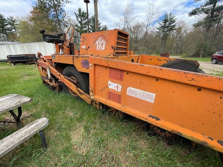 #2869-•-blaw-knox-paver-(or)-image-26