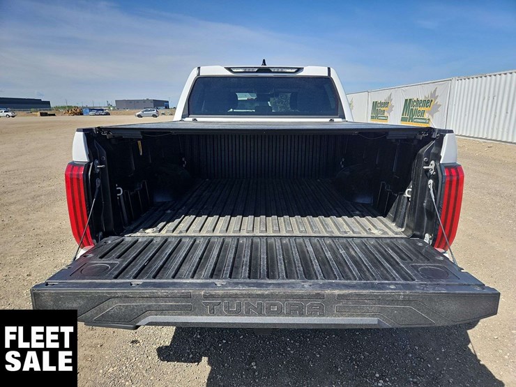 2023-toyota-tundra-image-14