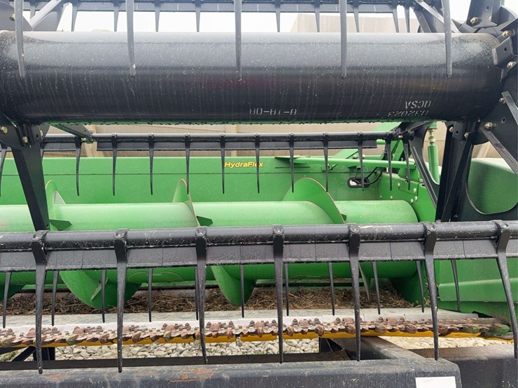 john-deere-635f-image-12