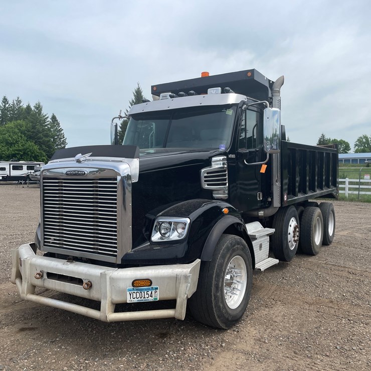 #1319 • 2011 Freightliner Dump Truck (Has MN Title)