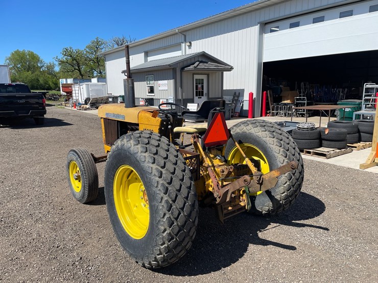 john-deere-302d-image-6