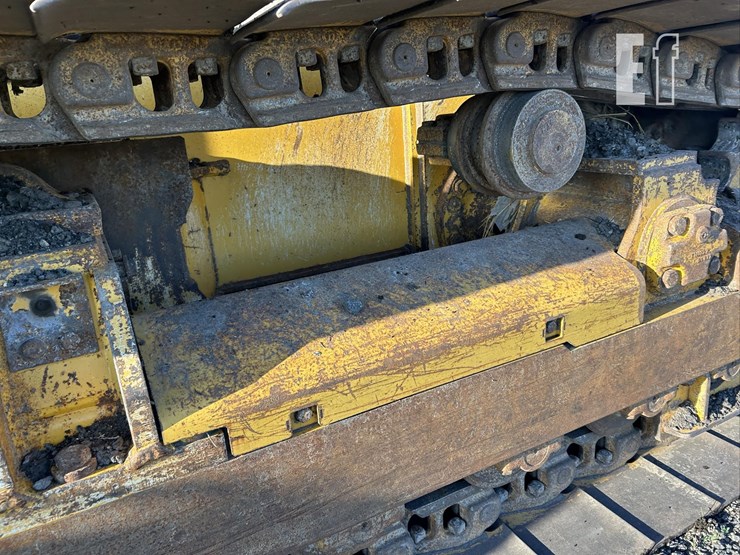 2017-deere-700k-xlt-image-11