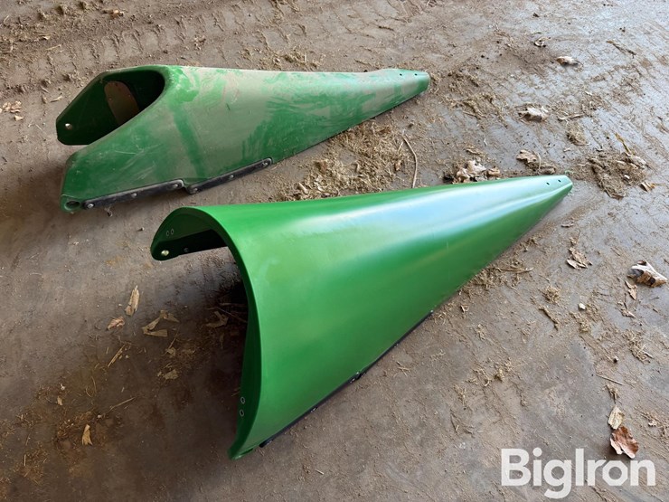john-deere-corn-head-snouts-image-4