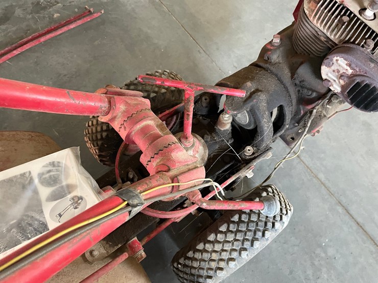 troy-bilt-pony-image-11