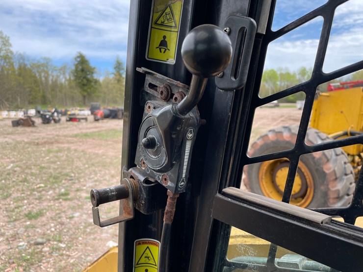 2006-caterpillar-272c-image-48