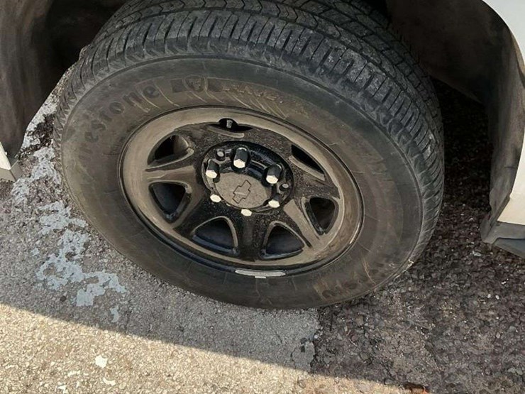 2019-chevrolet-tahoe-image-9