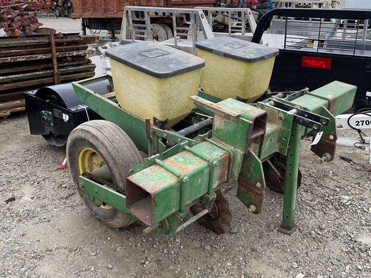 john-deere-2-image-2