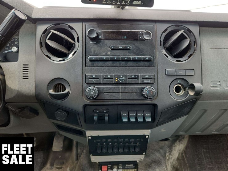 2013-ford-f450-image-25
