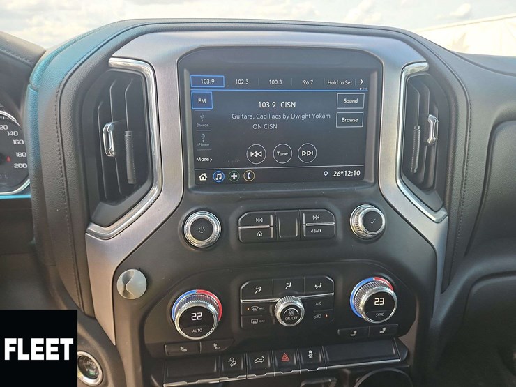 2022-gmc-sierra-2500hd-image-21