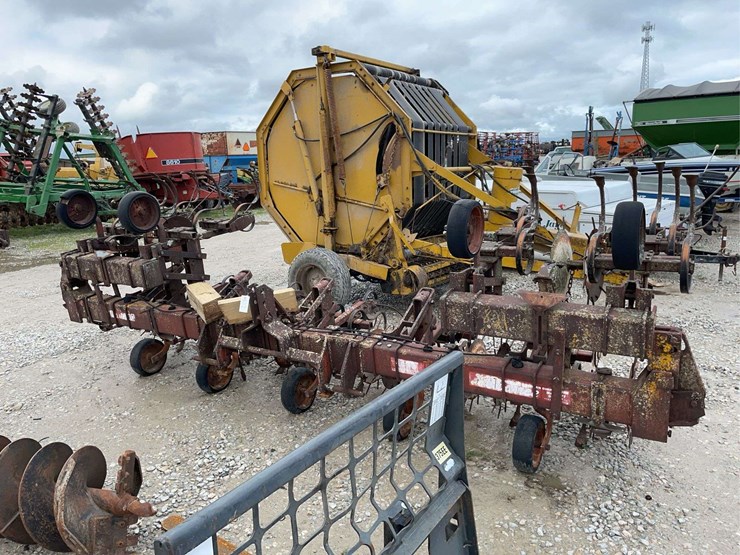 john-deere-6000-image-1