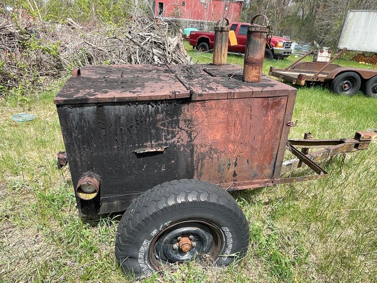 #2873-•-tar-kettle-on-trailer-(or)-image-7