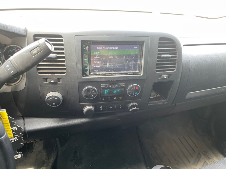 #1311-•-2012-chevrolet-silverado-pickup-truck-(has-title-in-delay)-image-29