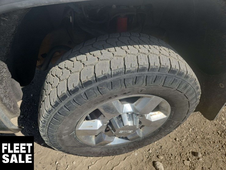 2019-gmc-sierra-2500hd-image-13