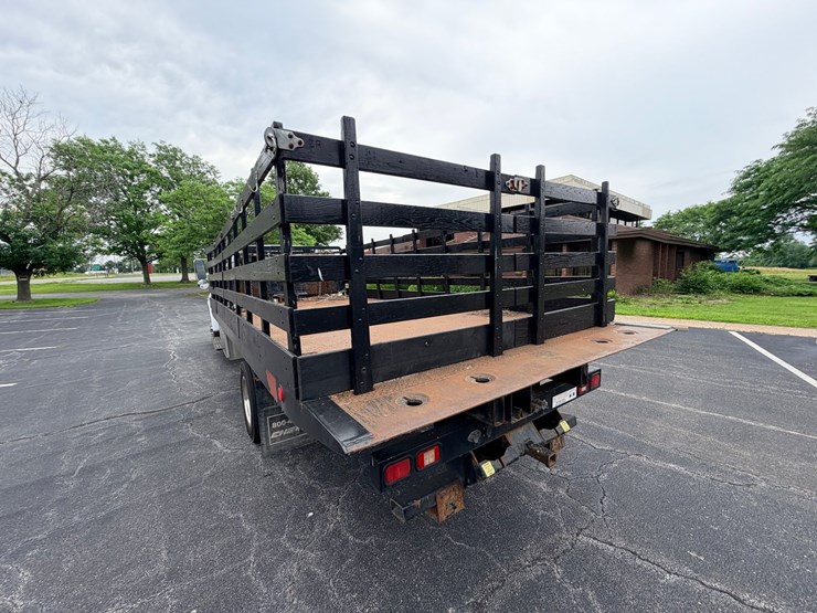 2004-ford-f650-image-5