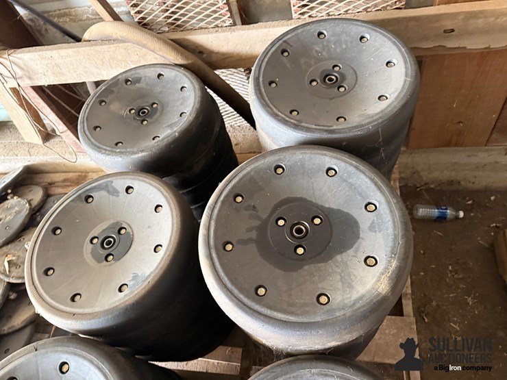 planter-gauge-wheels-image-5
