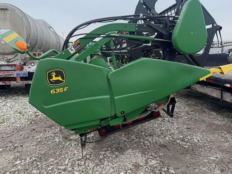 john-deere-635f-image-9