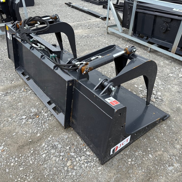 #2037 • JCT 84" Skid Steer Grapple INV# 49454