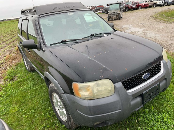 2004-ford-escape-image-2