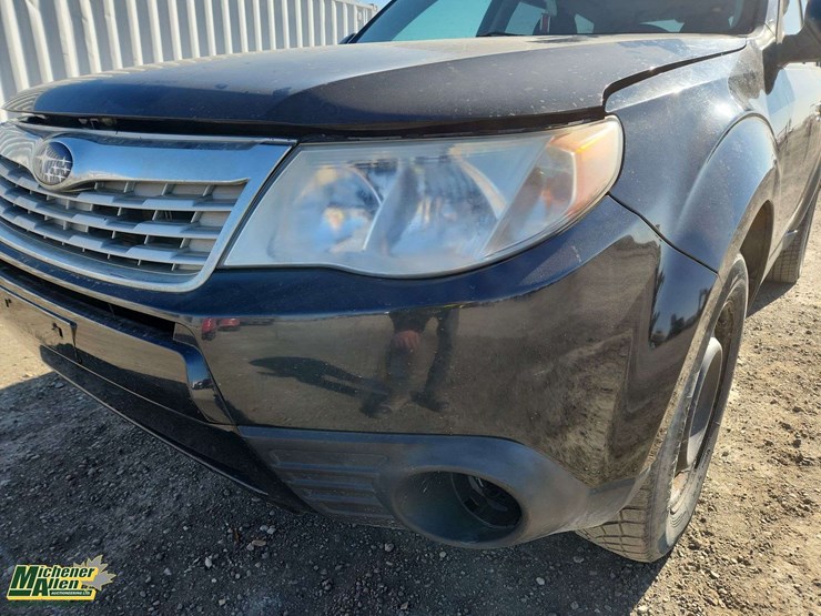 2010-subaru-forester-image-37