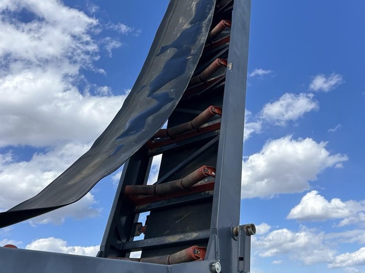 2019-superior-f42x75-image-80