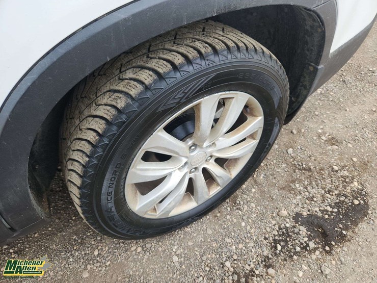 2011-kia-sorento-image-11