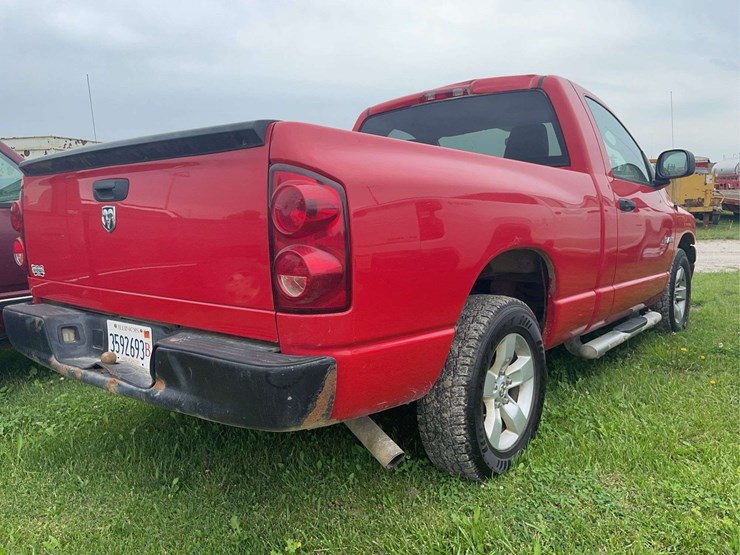 2008-dodge-1500-image-3
