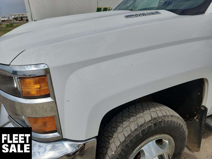 2018-chevrolet-silverado-3500hd-image-32