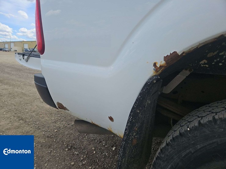 2013-ford-f250-image-31