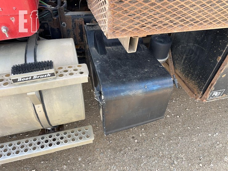 2000-kenworth-t800-image-12