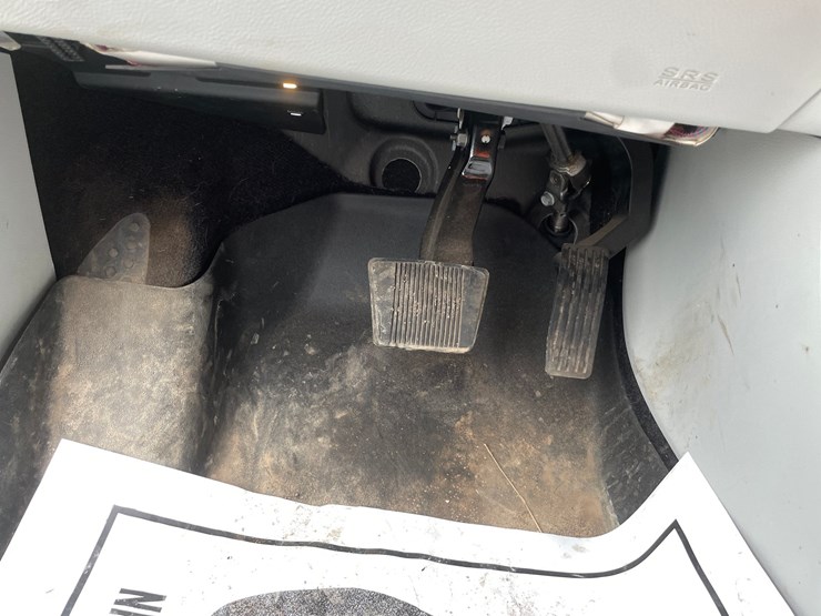 2019-jeep-cherokee-limited-image-30