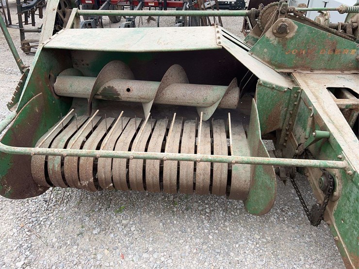 john-deere-14t-image-4