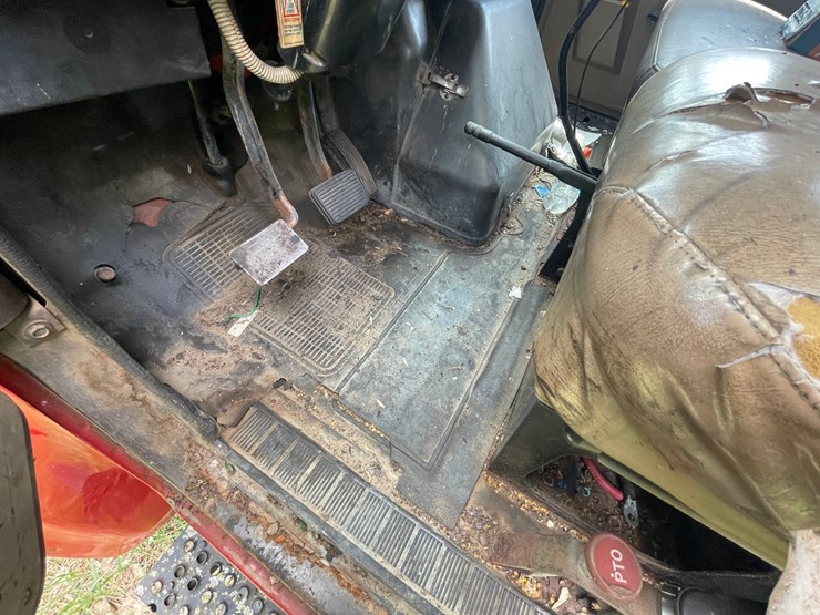 #2881-•-1990-international-sealcoating-truck-(has-wi-title)-(or)-image-38