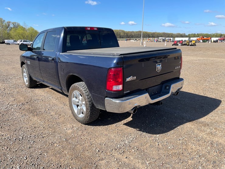 #1312-•-2016-dodge-ram-pickup-truck-(has-mn-salvage-title)-image-3