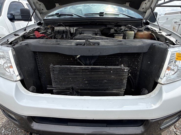 2005-ford-f150-image-25