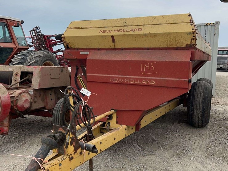 new-holland-308-image-1