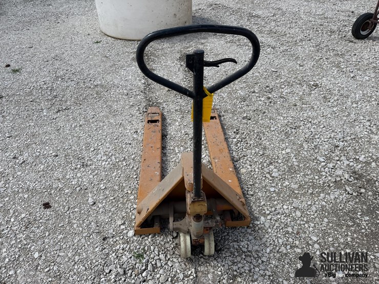 pallet-jack-image-5
