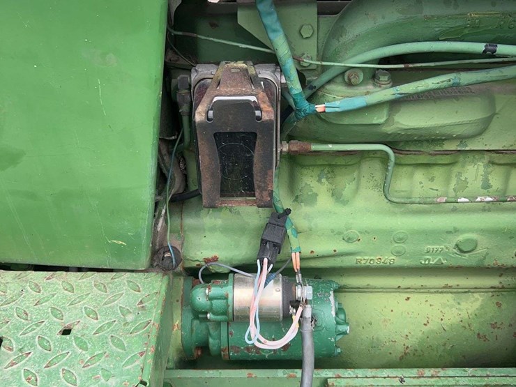 john-deere-2940-image-17